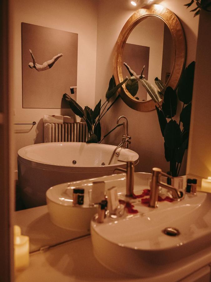 בורדו Maison Marie-Astrid, Suite Avec Balneo Privee מראה חיצוני תמונה